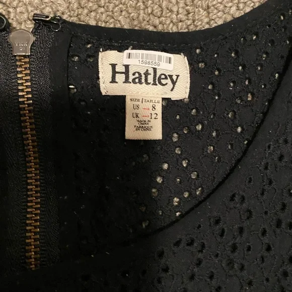 Hatley Elegant Black Sleeveless Dress with eyelet border - Picture 3 of 8